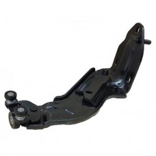 Οδηγός Ρουλεμάν Συρόμενης Πόρτας Κάτω HYUNDAI H-1 STAREX 2008 - 373007822