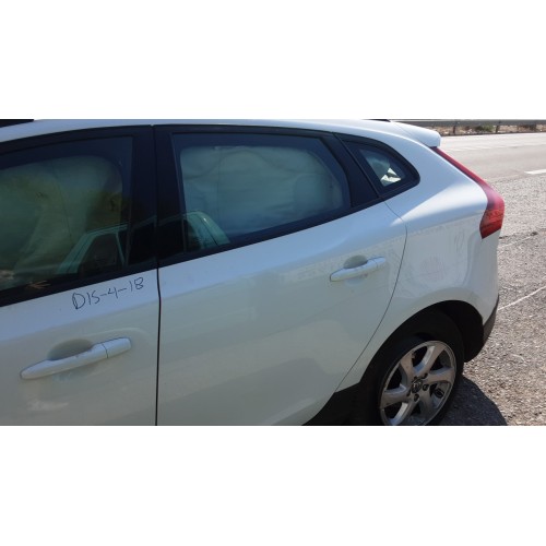 Πόρτα VOLVO V40 Πίσω Αριστερά VOLVO V40 2013 - Πίσω Αριστερά DIS-4-19 Πόρτα VOLVO V40 Πίσω Αριστερά VOLVO V40 2013 - Πίσω Αριστερά DIS-4-19