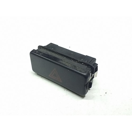 Διακόπτης Αλάρμ BMW 3 Series 1990 - 1995 ( E36 ) 61.31-1374220 Διακόπτης Αλάρμ BMW 3 Series 1990 - 1995 ( E36 ) 61.31-1374220