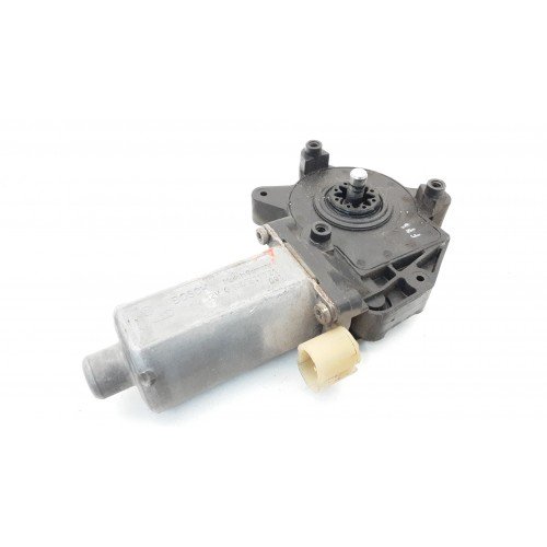 Μοτέρ Παραθύρου RENAULT MEGANE 1999 - 2002 BOSCH Εμπρός Δεξιά 0130821721 Μοτέρ Παραθύρου RENAULT MEGANE 1999 - 2002 BOSCH Εμπρός Δεξιά 0130821721