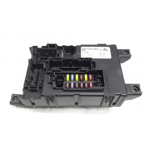 Ασφαλειοθήκη OPEL CORSA 2006 - 2011 ( D ) GM 13301562