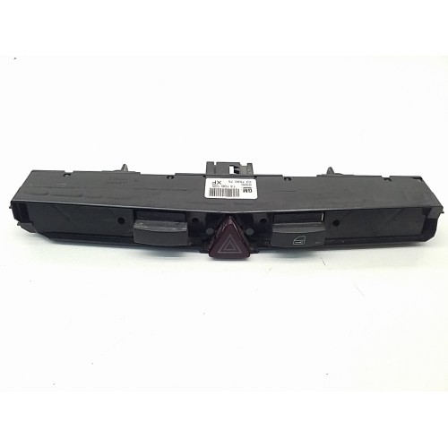 Διακόπτης Αλάρμ OPEL ASTRA 2004 - 2007 ( H ) GM 03758075
