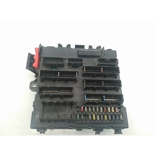 Ασφαλειοθήκη OPEL VECTRA 2002 - 2005 ( C ) GM 13112910