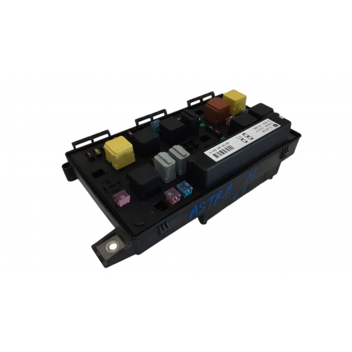 Ασφαλειοθήκη Εσωτερική OPEL ASTRA 2004 - 2007 ( H ) HELLA 13145036 Ασφαλειοθήκη Εσωτερική OPEL ASTRA 2004 - 2007 ( H ) HELLA 13145036