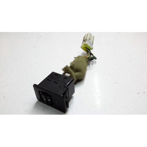 Διακόπτης Ρύθμισης Φωτών MITSUBISHI L200 2002 - 2006 ( K60T ) ( K70T ) XC135704B77 Διακόπτης Ρύθμισης Φωτών MITSUBISHI L200 2002 - 2006 ( K60T ) ( K70T ) XC135704B77