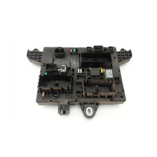 Ασφαλειοθήκη OPEL ASTRA 2010 - 2013 ( J ) 13302300