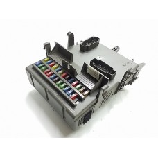 Ασφαλειοθήκη RENAULT LAGUNA 2001 - 2005 ( BG ) ( KG ) 820048810