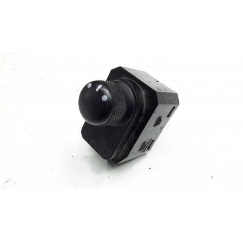 Διακόπτης Καθρεπτών Χωρίς Πλαίσιο SUZUKI SWIFT 2006 - 2008 ( RS ) XC144906624