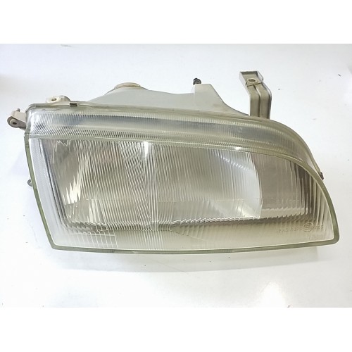 Φανάρι Εμπρός SUZUKI SWIFT 1992 - 1996 ( SF ) Δεξιά 88202588 Φανάρι Εμπρός SUZUKI SWIFT 1992 - 1996 ( SF ) Δεξιά 88202588