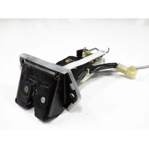 Κλειδαριά Τζαμόπορτας SUZUKI IGNIS 2003 - 2008 ( RM ) XC82232