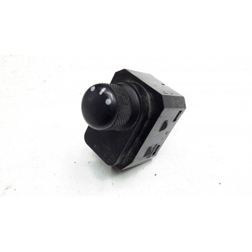 Διακόπτης Καθρεπτών Χωρίς Πλαίσιο SUZUKI SWIFT 2006 - 2008 ( RS ) XC144906624