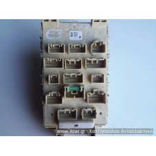 Ασφαλειοθήκη TOYOTA YARIS 1999 - 2003 ( XP10 ) XC3777