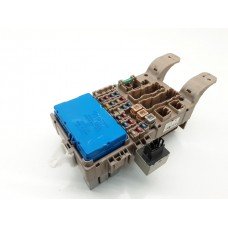 Ασφαλειοθήκη TOYOTA COROLLA 2002 - 2004 ( E120 ) 82641-02040