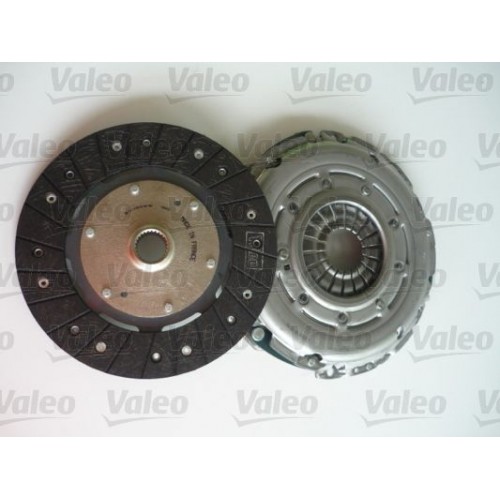 Σετ συμπλέκτη MERCEDES C CLASS 2007 - 2011 ( W204 ) VALEO 828104 Σετ συμπλέκτη MERCEDES C CLASS 2007 - 2011 ( W204 ) VALEO 828104