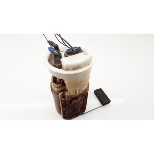 Τρόμπα Βενζίνης/Πετρελαίου VW POLO 2002 - 2005 ( 9N ) VDO 6Q0919051F