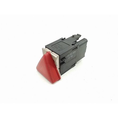 Διακόπτης Αλάρμ VW GOLF 2004 - 2008 ( Mk5 ) VOLKSWAGEN 1K0.953.509.A VW GOLF 2004 - 2008 ( Mk5 ) VOLKSWAGEN 1K0.953.509.A