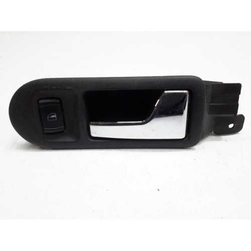 Χερούλι Πόρτας Εσωτερική VW GOLF 1998 - 2004 ( Mk4 ) VOLKSWAGEN 3B1837114