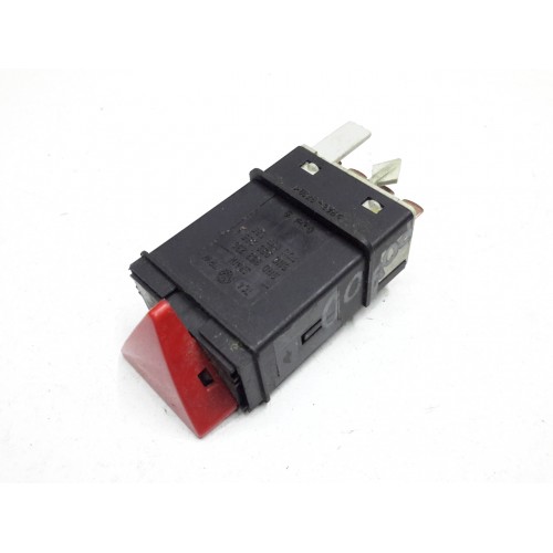 Διακόπτες Αλάρμ VW POLO 1999 - 2001 ( 6N2 ) VOLKSWAGEN 6N0953235 Διακόπτες Αλάρμ VW POLO 1999 - 2001 ( 6N2 ) VOLKSWAGEN 6N0953235