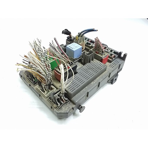 Ασφαλειοθήκη CITROEN C5 2001 - 2004 ( DC ) 9637466180