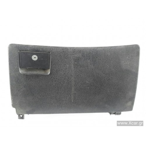 Ντουλαπάκι AUDI 80 1986 - 1991 ( 89 ) ( 89Q ) ( 8A ) ( B3 ) XC15077 Ντουλαπάκι AUDI 80 1986 - 1991 ( 89 ) ( 89Q ) ( 8A ) ( B3 ) XC15077