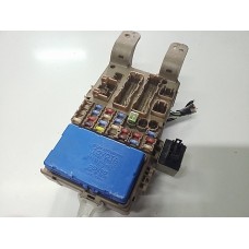 Ασφαλειοθήκη TOYOTA COROLLA 2004 - 2007 ( E120 ) 82641-02040