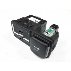 Θύρα Υποδοχής AUX JEEP RENEGADE 2014 - 735604055