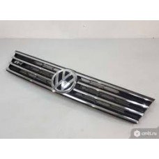 Μάσκα VW TOUAREG 2014 - 2018 877104550
